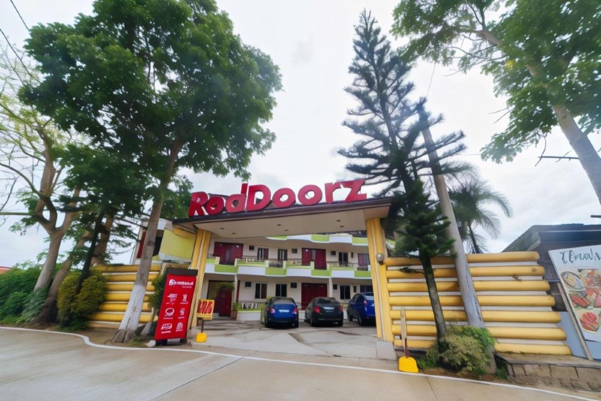 Reddoorz At Tagaytay Road Hotel Tagaytay City Bagian luar foto